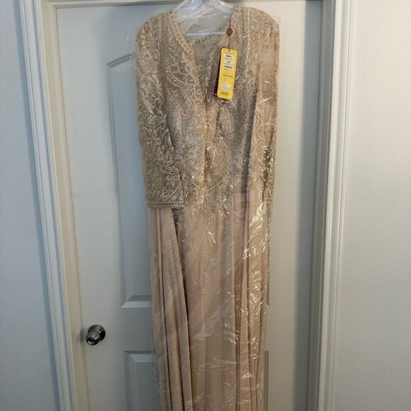 NWT May Queen MQ1615B Sheer Mother of the Bride Champagne Size 6XL - Picture 9 of 9